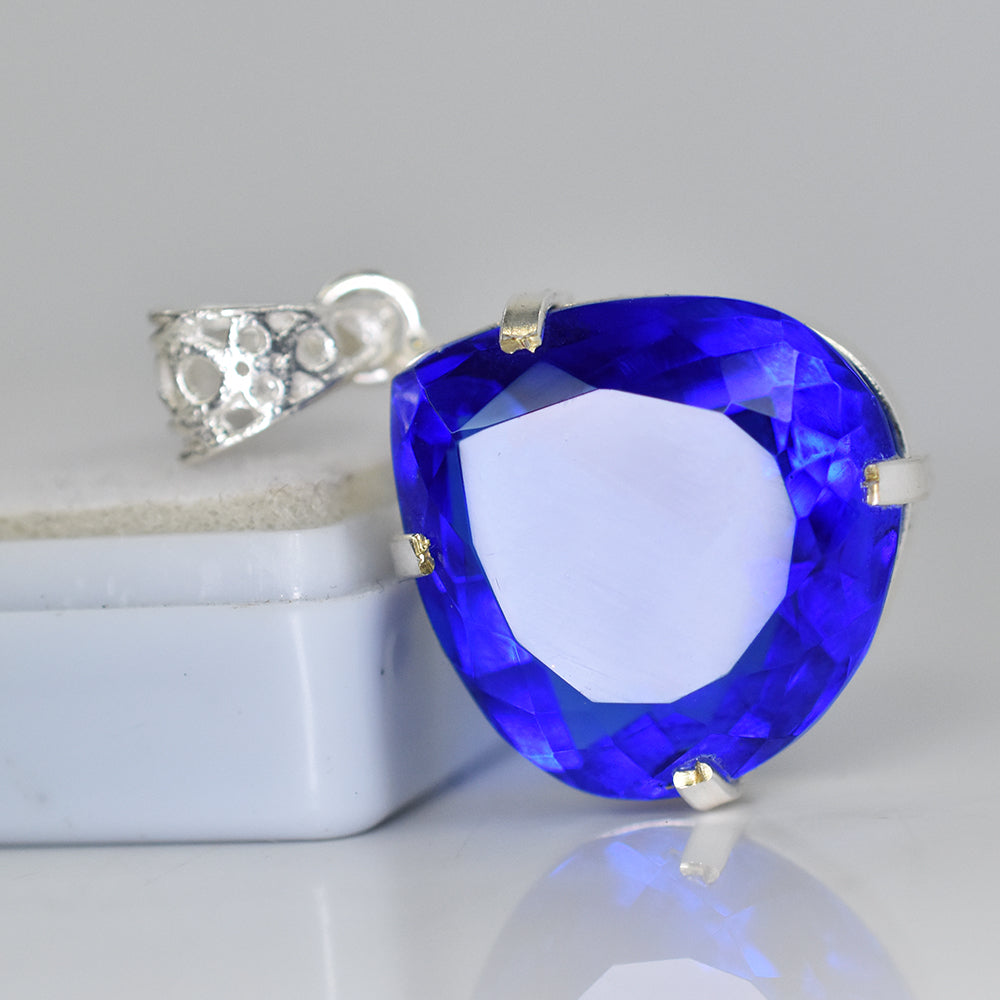 natural topaz pendant online