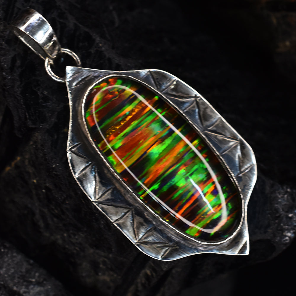 A+ Certified 40 Ct Natural Oval 925 Sterling Silver Beautiful Opal Gems Pendant