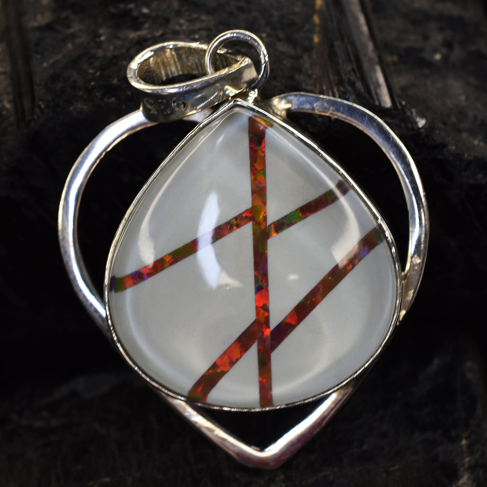 natural opal pendant online