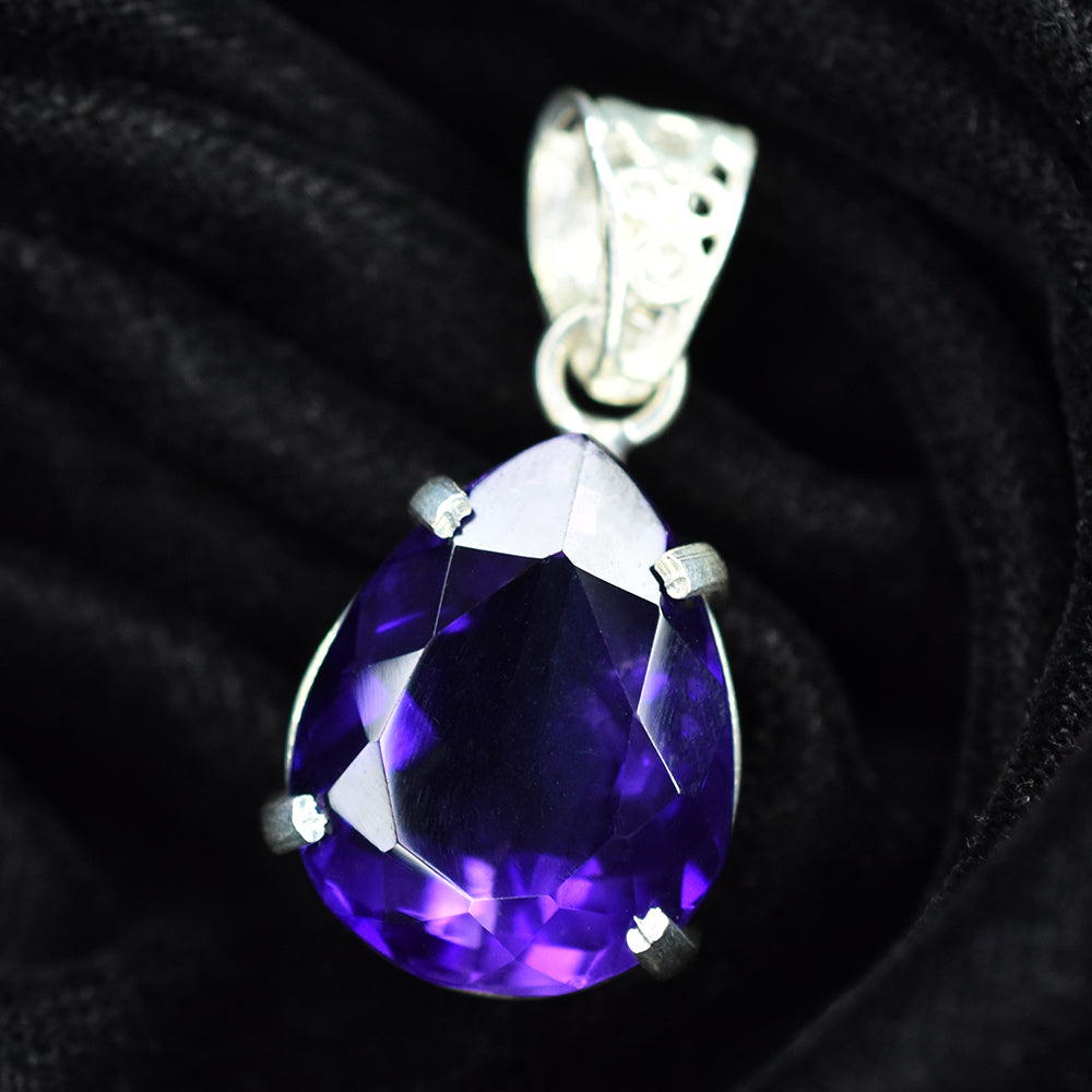 tourmaline necklace pendant