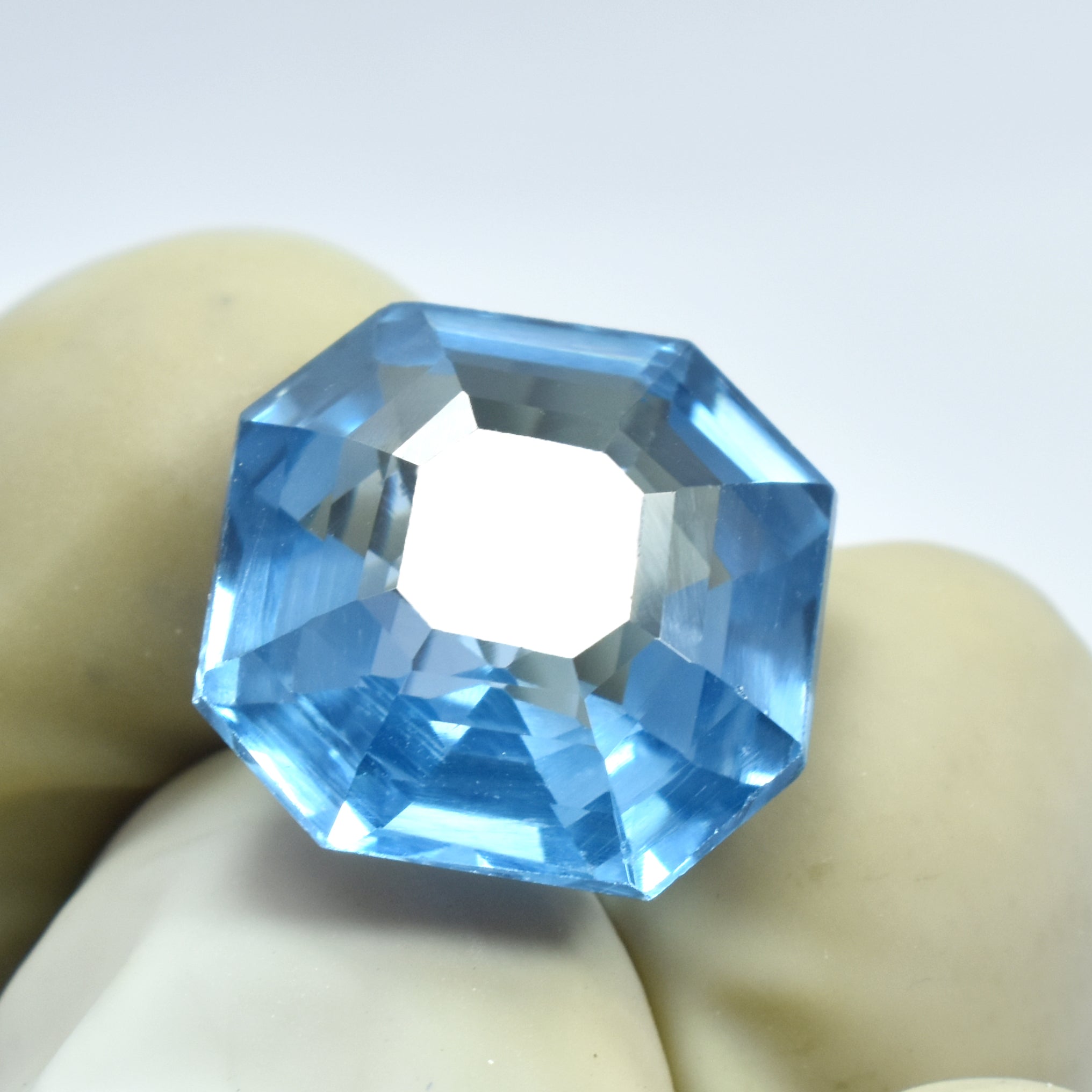 8.25 Ct CERTIFIED Rare Blue Sapphire Square Cut Brilliant Loose Gemstone Natural