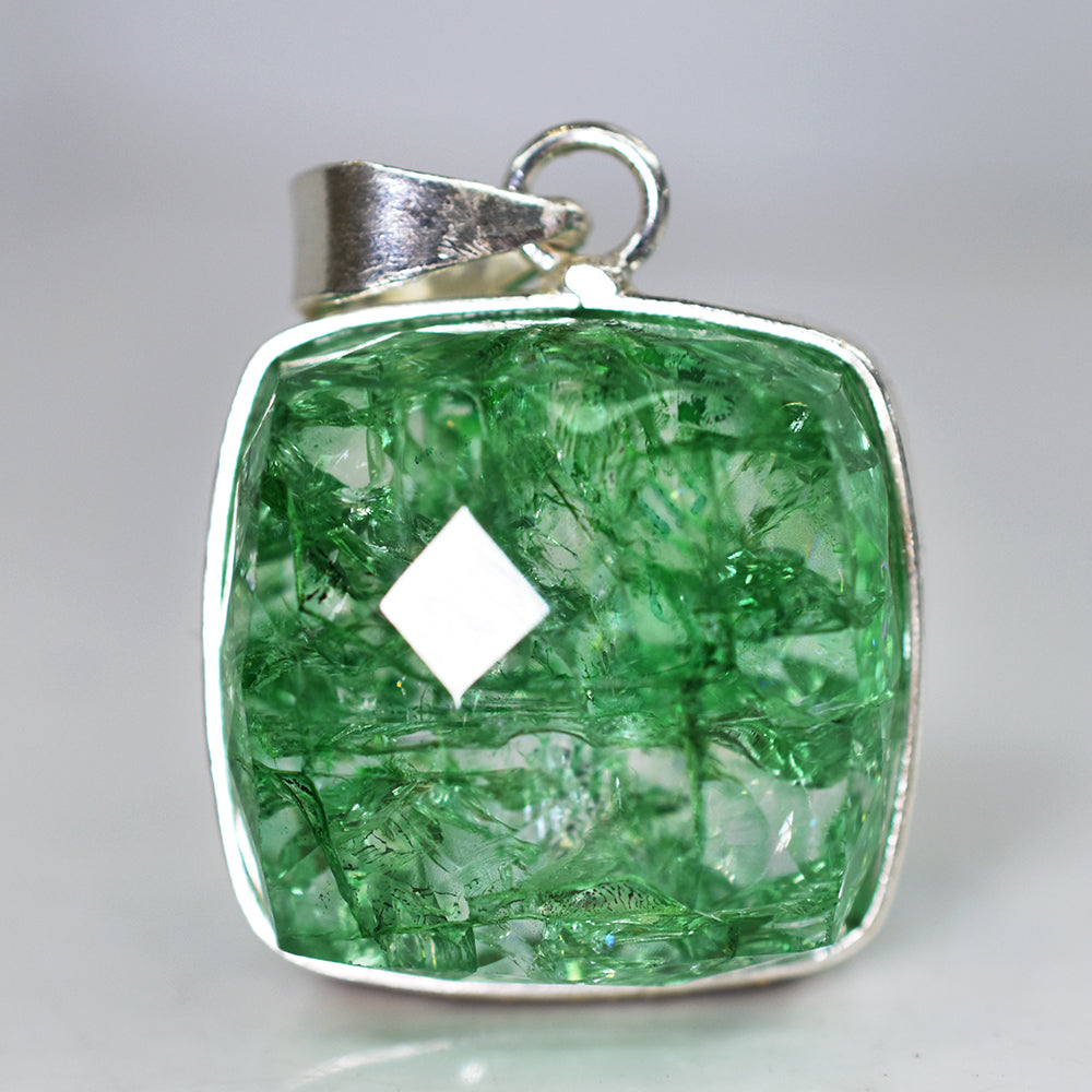 silver emerald pendant India