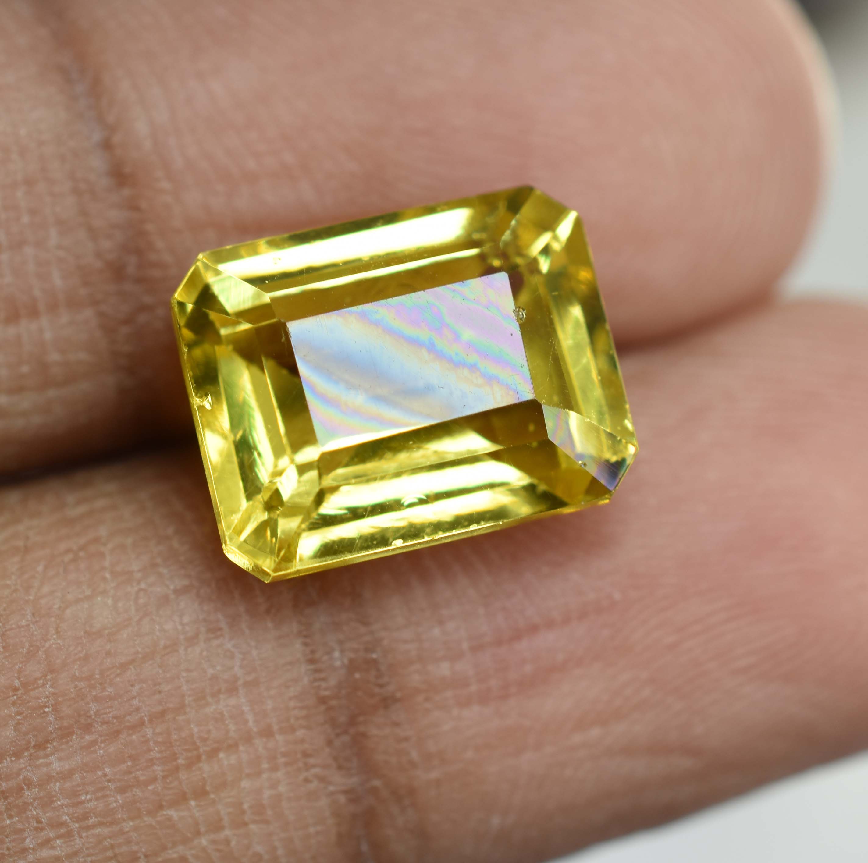 8.56 Ct Natural Sapphire  CERTIFIED Loose Gemstone Yellow Emerald Cut