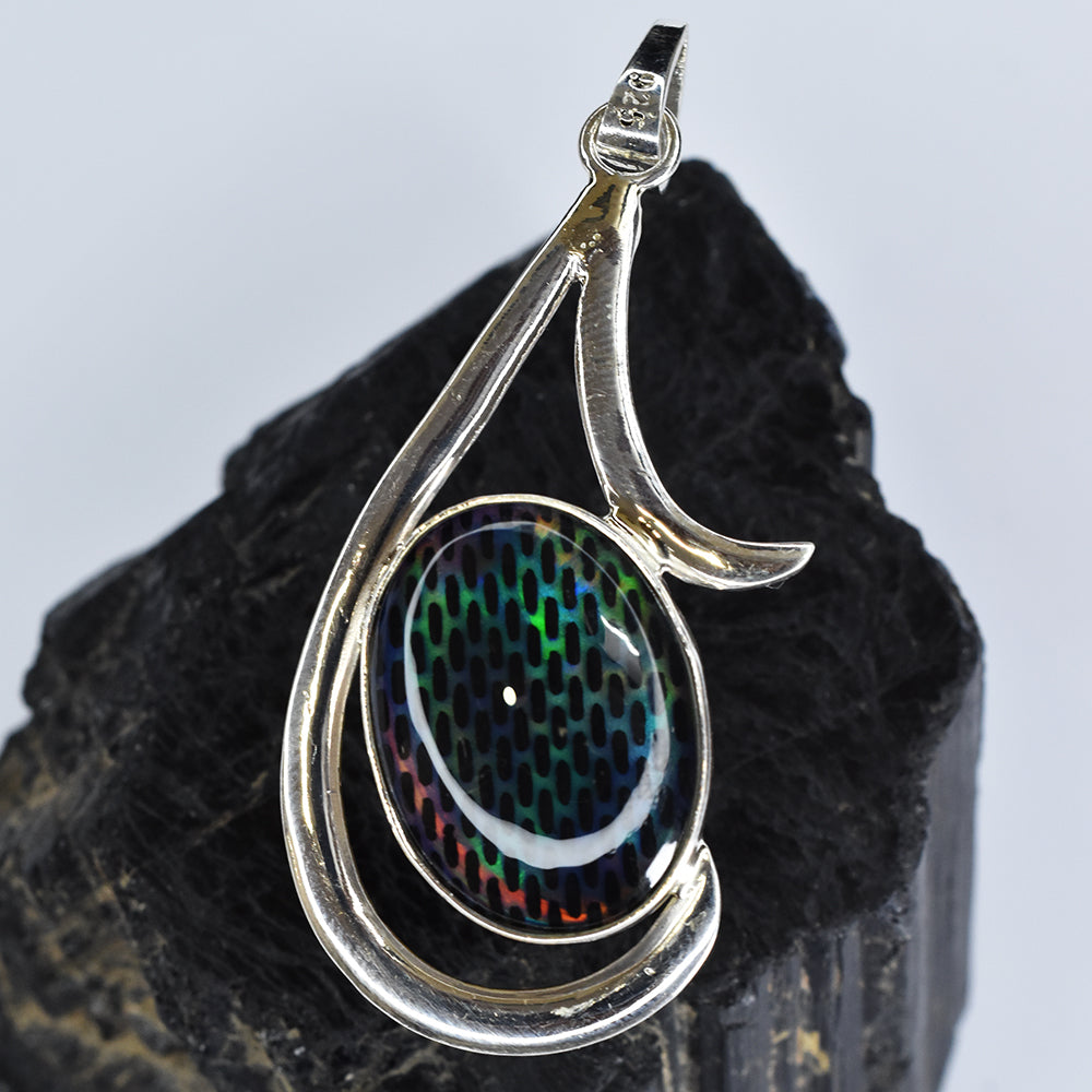 opal pendant for women