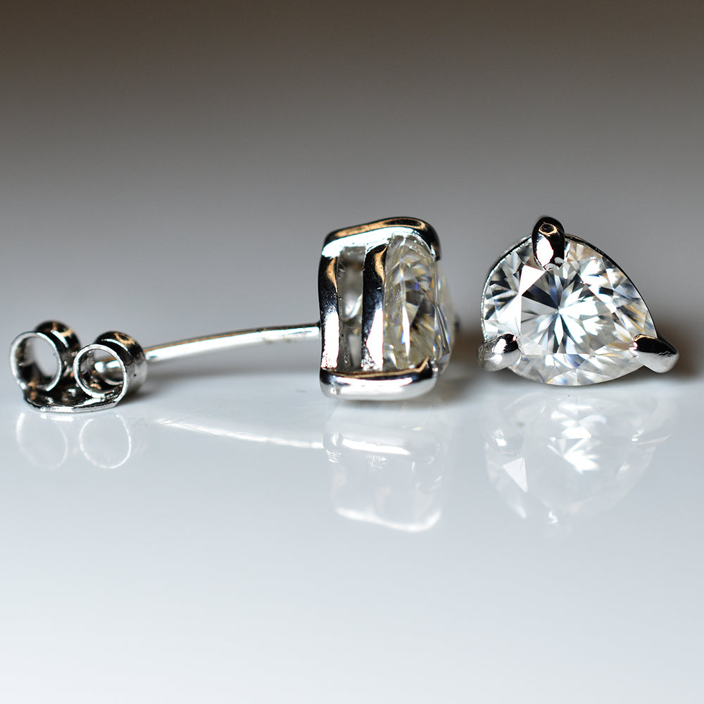 CERTIFIED Pear Cut Synthetic Moissanite 14.30 Ct Stone Earring Pair Gift For Her