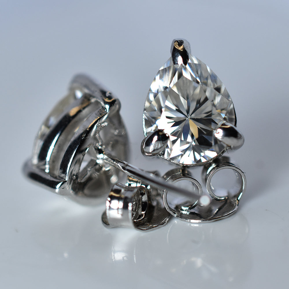 CERTIFIED Pear Cut Synthetic Moissanite 14.30 Ct Stone Earring Pair Gift For Her