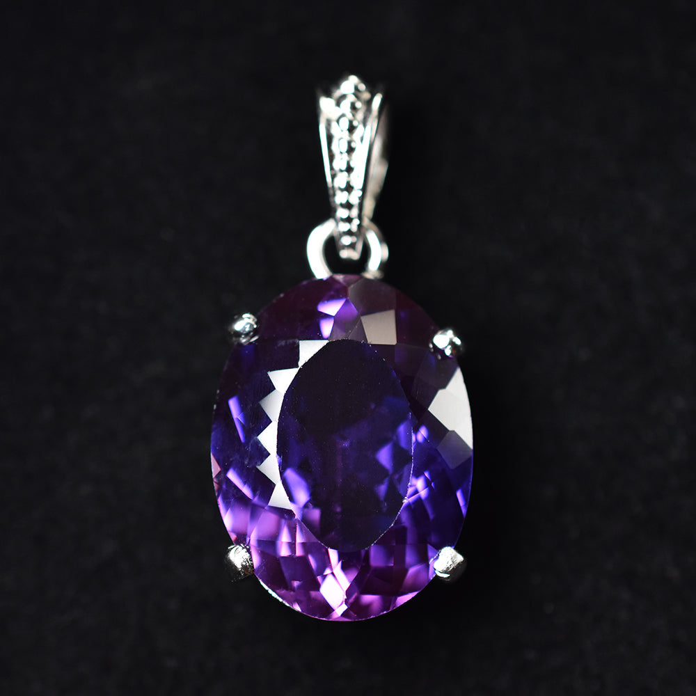 29.70 Ct Natural Color Change CERTIFIED Alex 925 Sterling Silver Oval Pendant