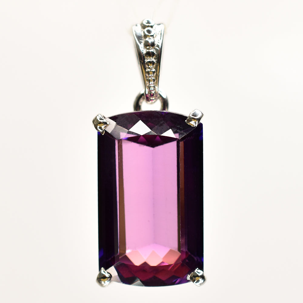 sterling silver sapphire pendant
