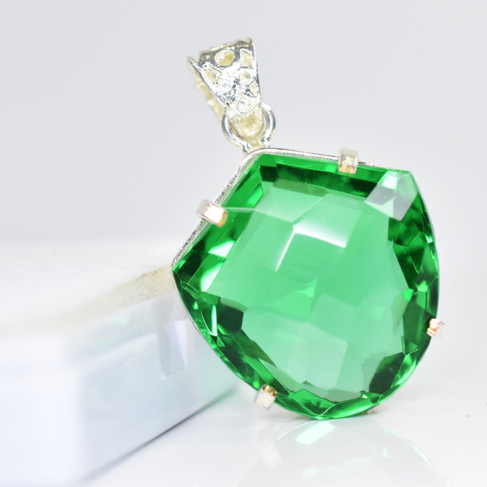 natural topaz pendant online