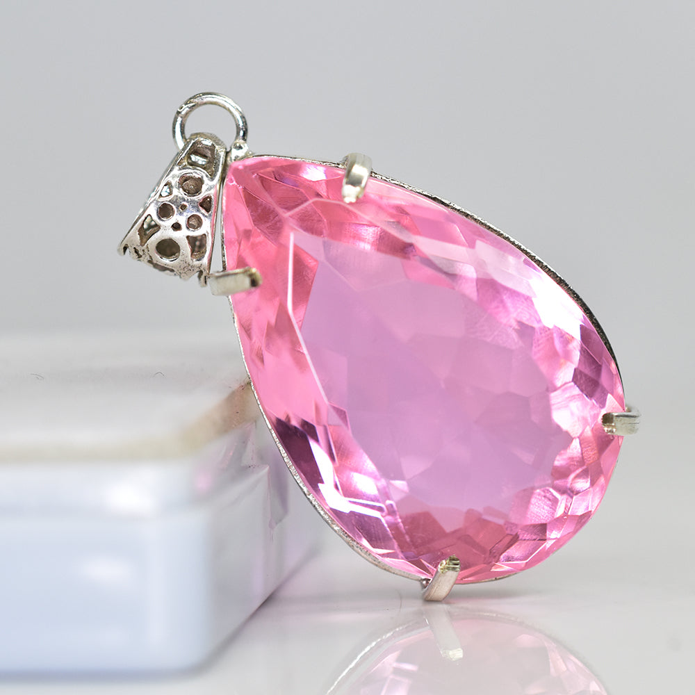 A+ Certified Pear Cut 116 Ct Lab Created Pink Sapphire Pendant Gemstone For Gift