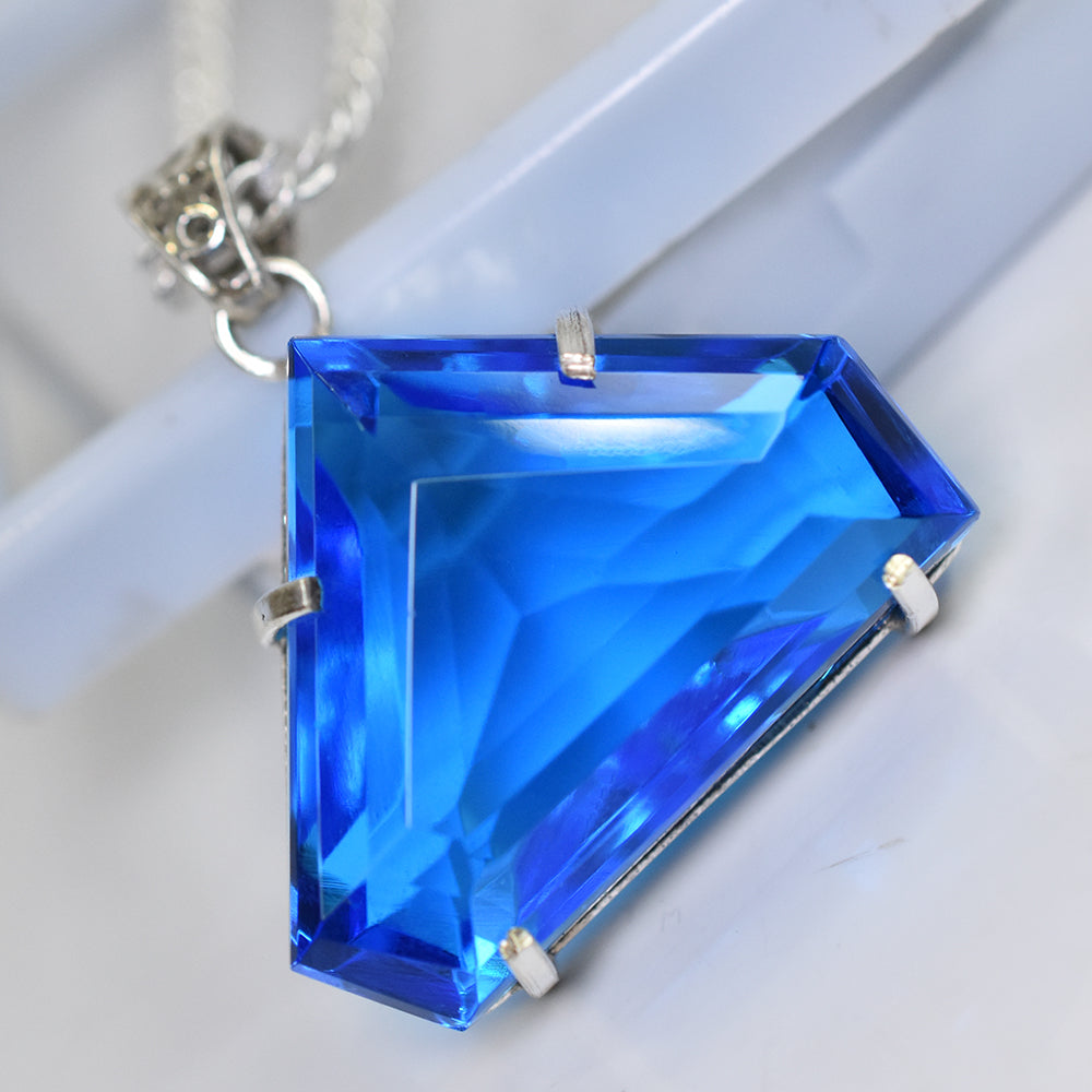 natural topaz pendant online