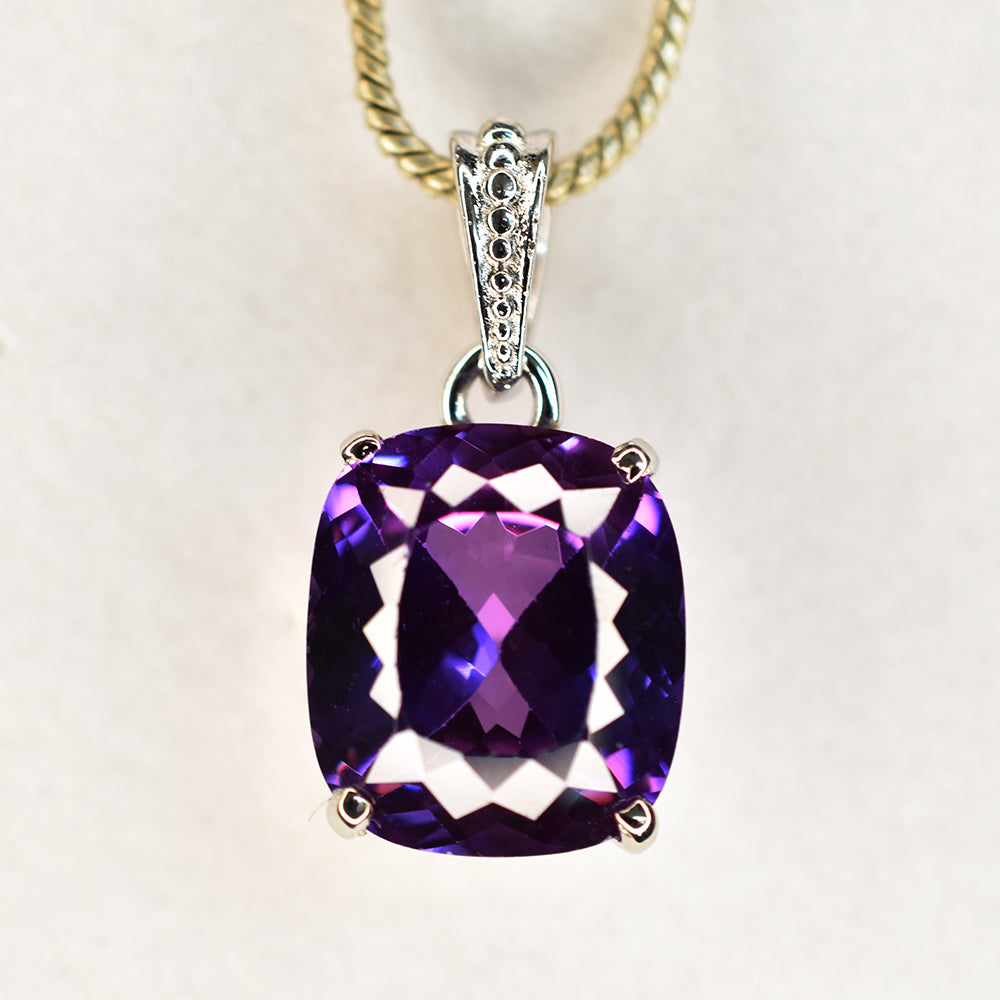 sapphire pendant for women