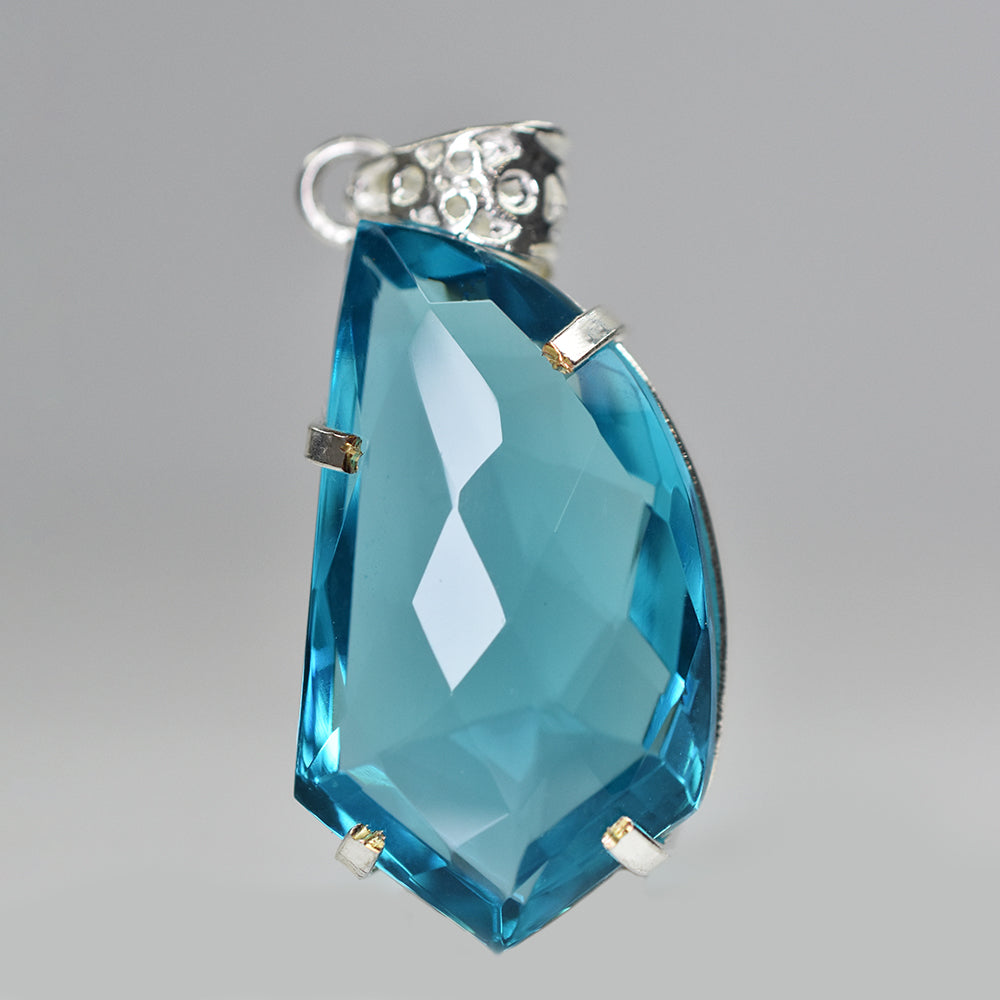 natural sapphire pendant online