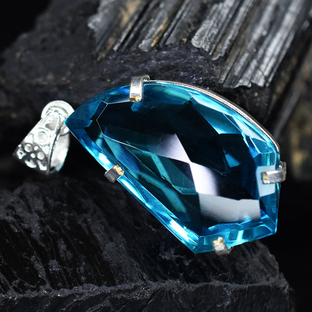 natural sapphire jewelry