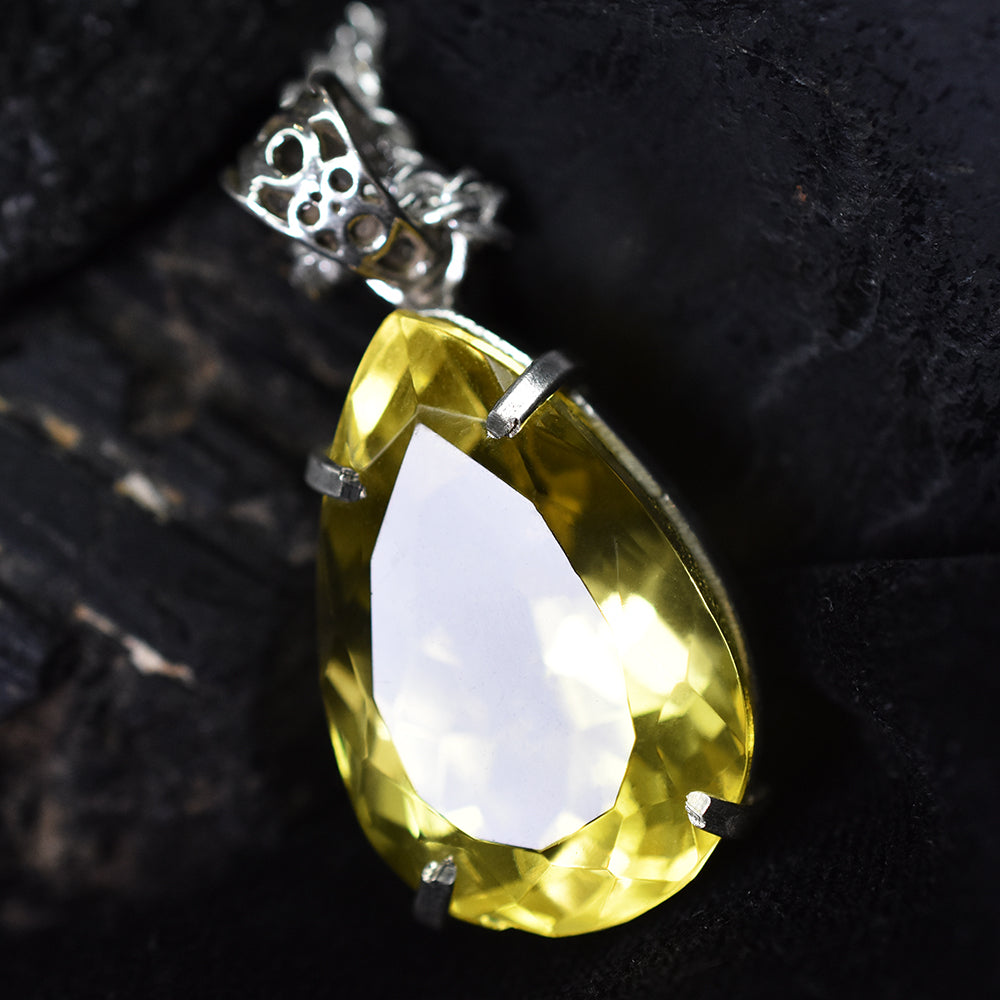 topaz pendant for women