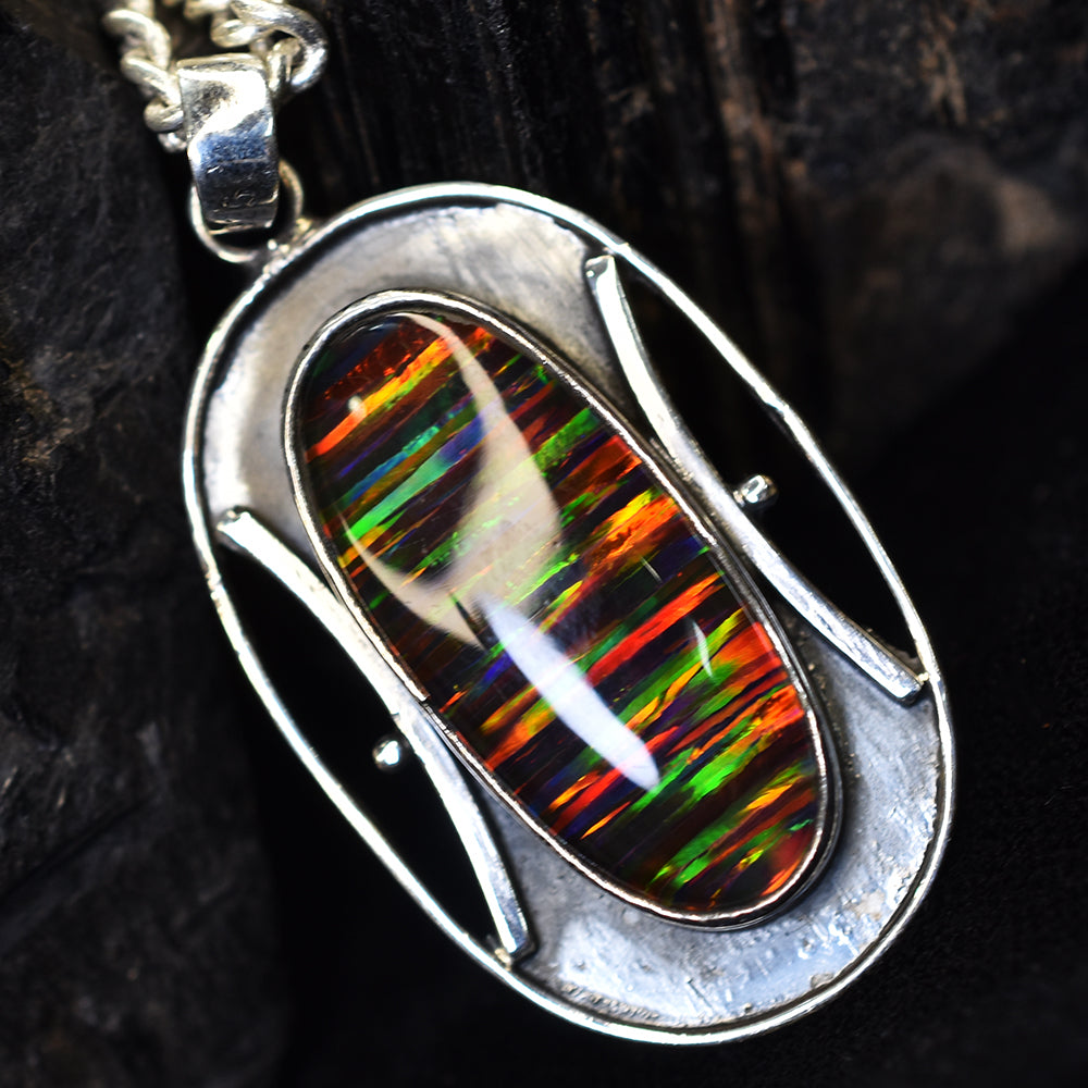 natural opal pendant online