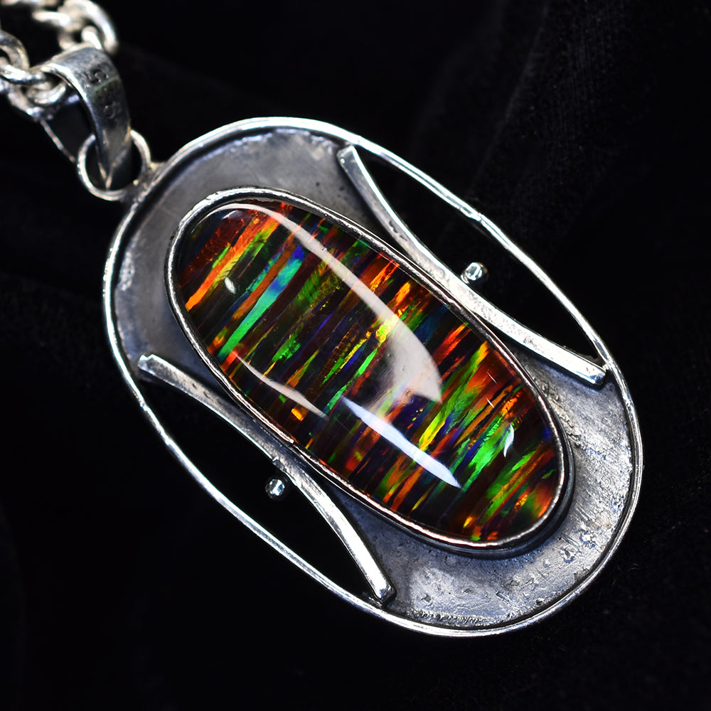 silver opal pendant India
