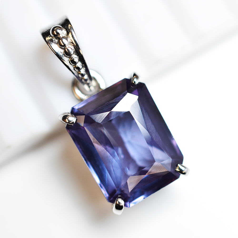 sterling silver alexandrite pendant