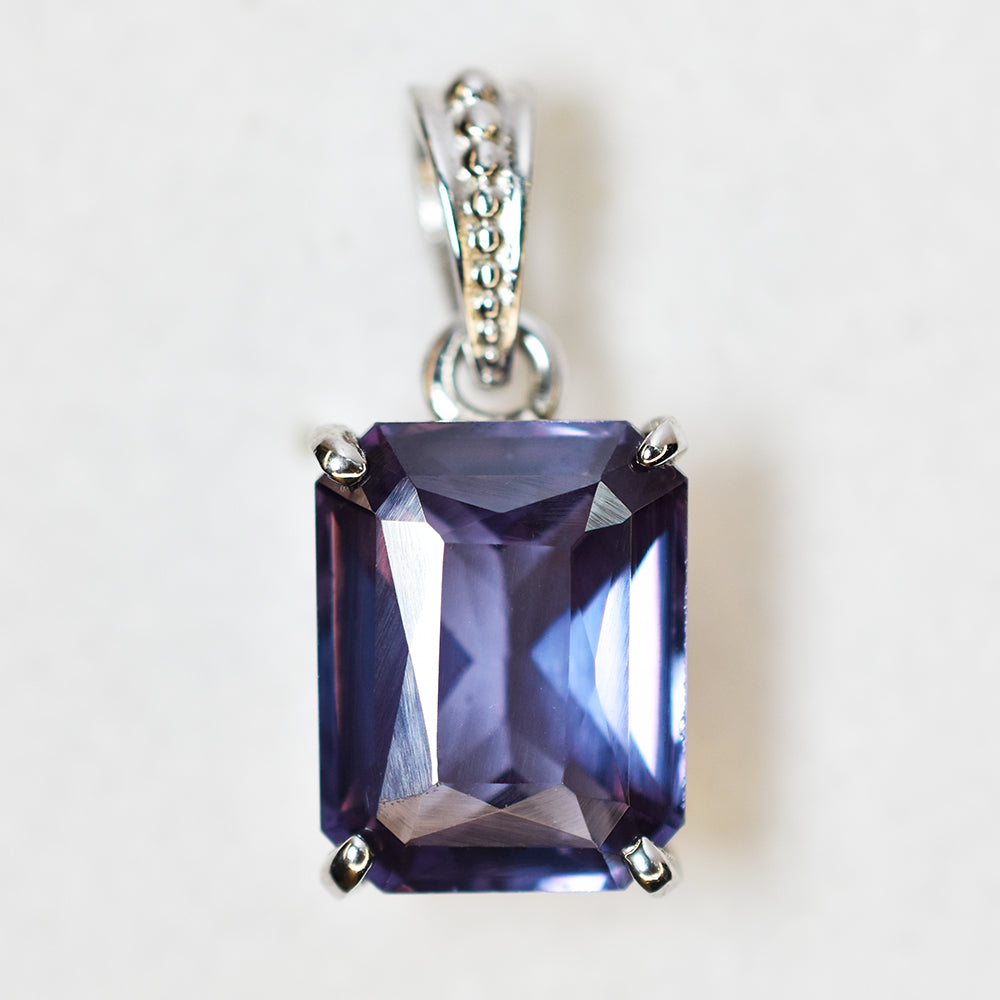 silver alexandrite pendant India