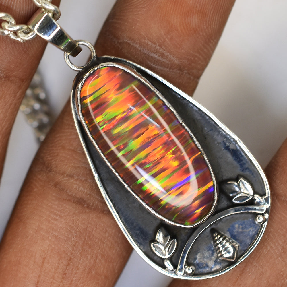 Certified 925 Sterling Silver 47 Ct Unique Oval Natural Opal Gemstone Pendant
