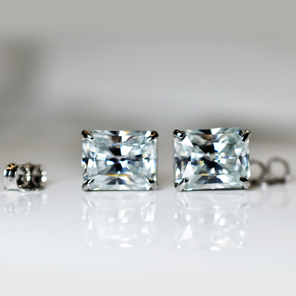 Beautiful Emerald 16.60 Ct Synthetic White Moissanite Earring Pair Free Delivery