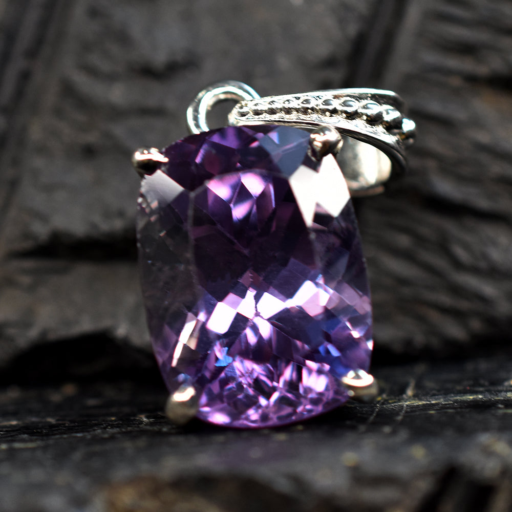 sterling silver alexandrite pendant