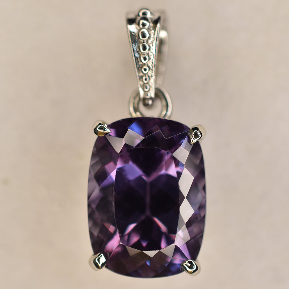 alexandrite necklace pendant