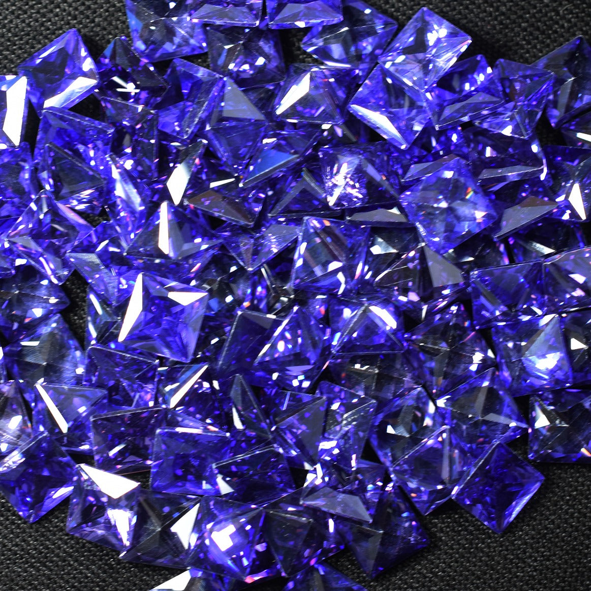 Tanzanite Purple Square Cut Loose Gemstone 5x5 mm Lot  Natural CERTIFIED 21 Pcs