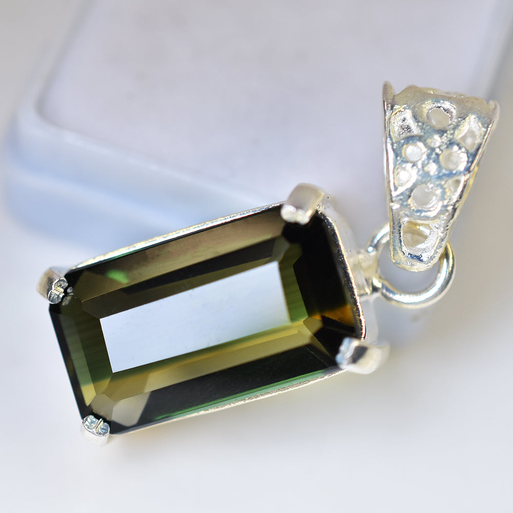 925 Sterling Silver CERTIFIED 24 Ct Natural Green Tourmaline Emerald Pendant