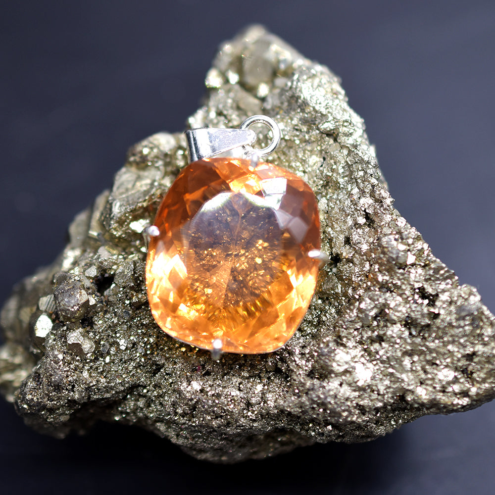 sterling silver topaz pendant