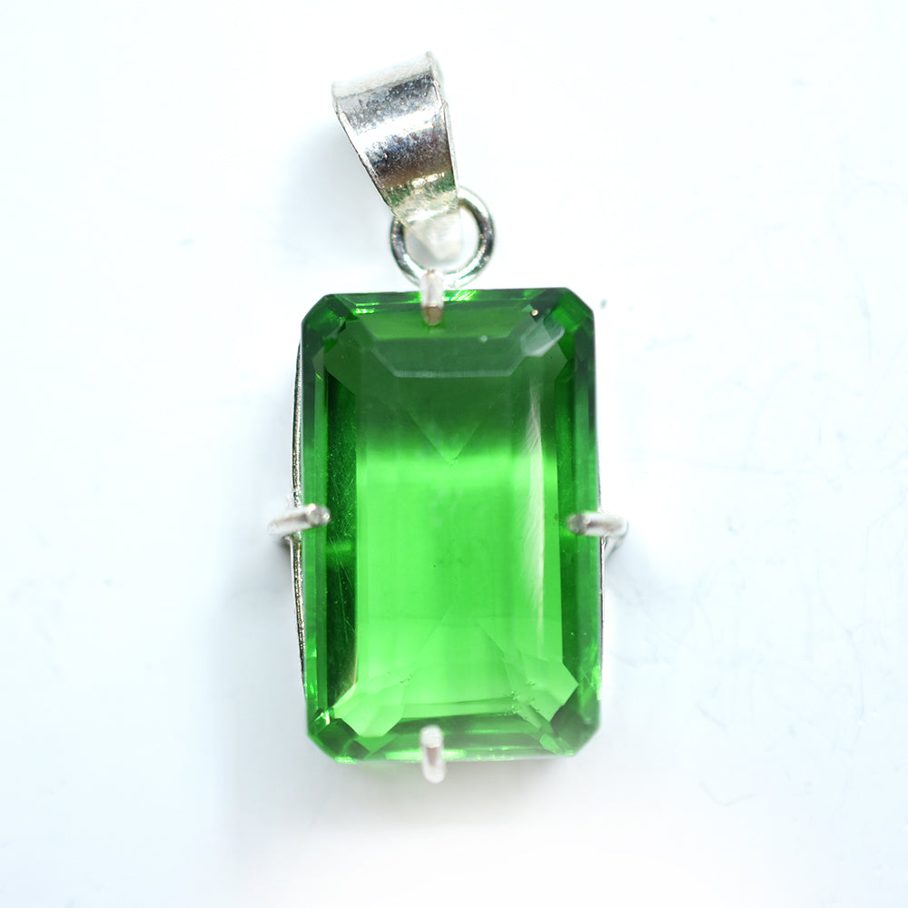 Free Delivery 925 Sterling Silver Pendant 56 Ct Topaz Green Emerald Cut Gemstone