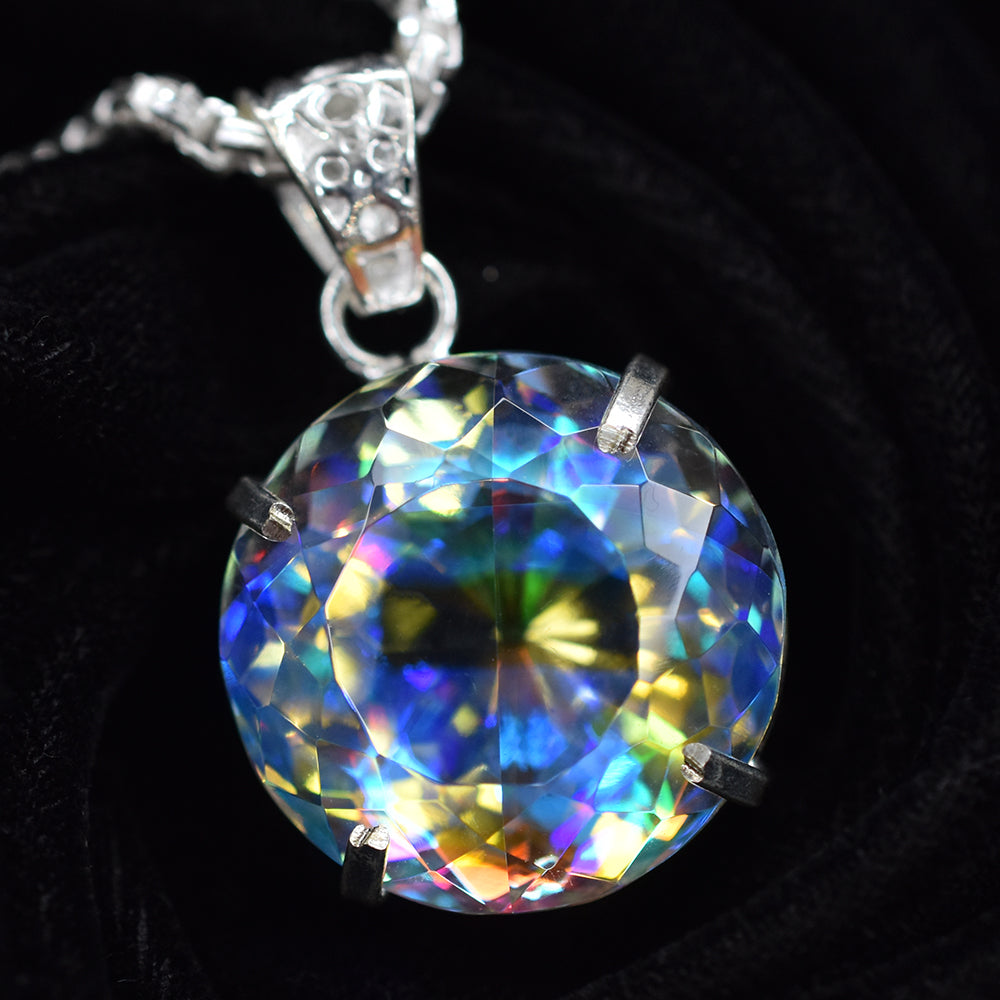 natural topaz pendant online