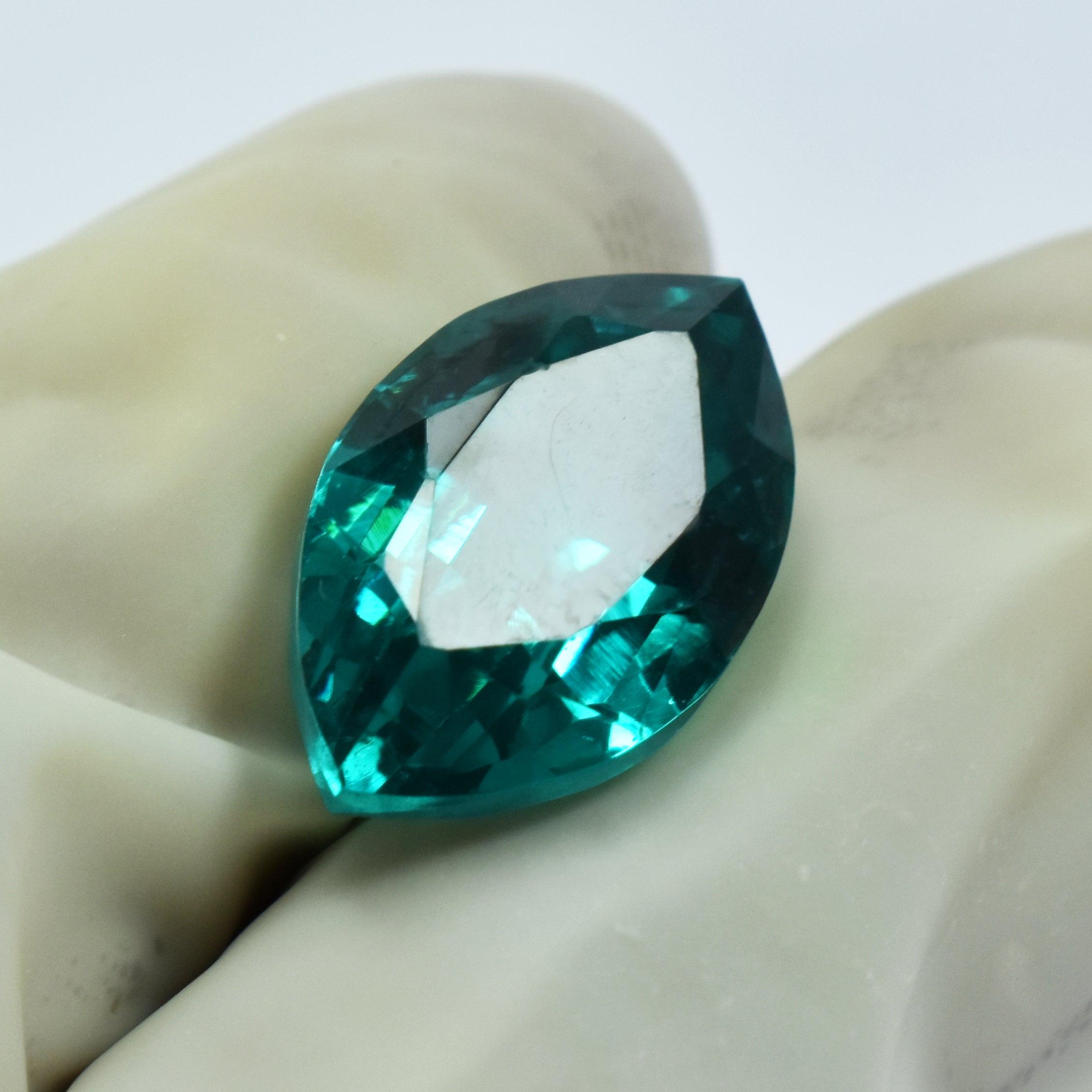 Green Tourmaline Marquise Cut 10.60 Ct NATURAL CERTIFIED Stunning Loose Gemstone