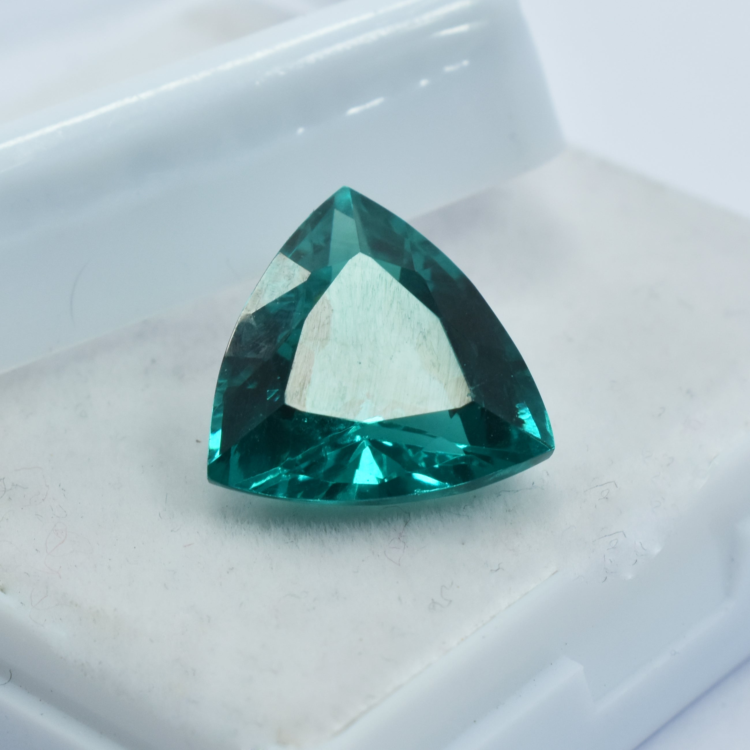 Mozambique 10.55 Ct Natural Tourmaline Loose Gemstone CERTIFIED Green Trillion.