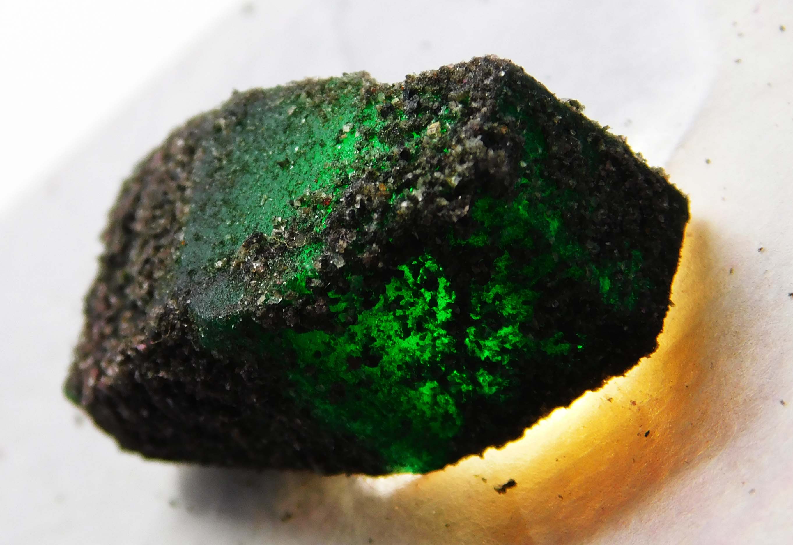 Impressive Green Rough 124.00 Carat Natural Opaque Colombian Green Emerald Rough Loose Gemstone Emerald Earth Mined Rough gift for Her/him | Free Delivery Free Gift