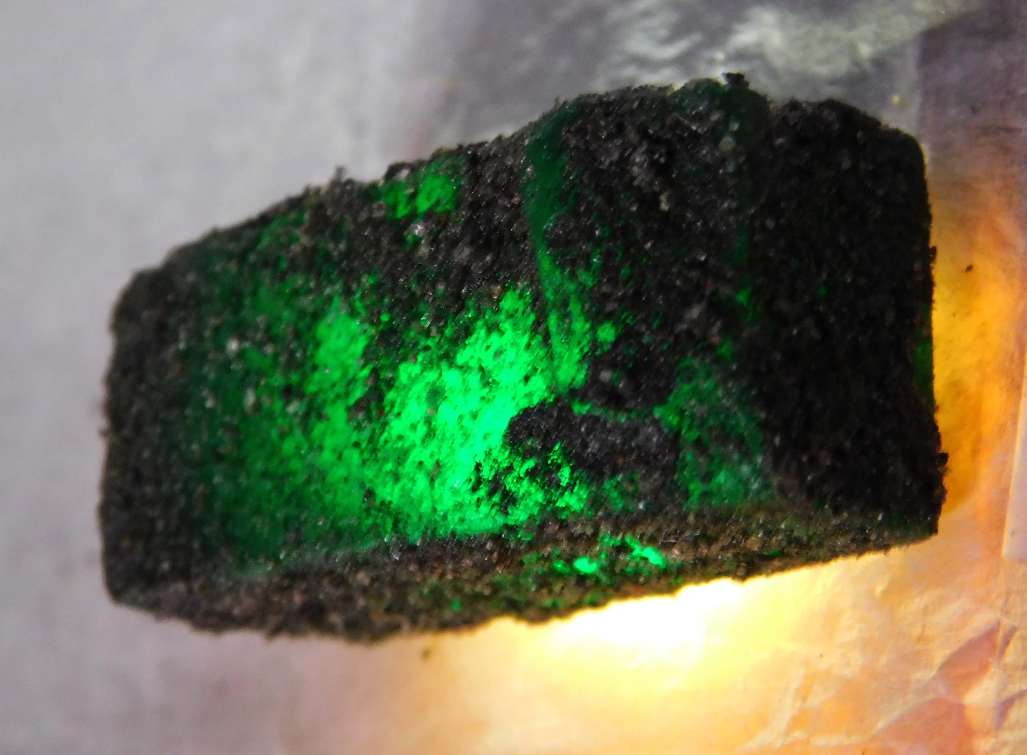 Certified Natural Green Emerald Rough 250 Ct Healing Uncut Shape Earth Mined Colombian Rare Found Rock-Green Emerald Rough beneficial for  the heart, lungs, and nervous system.