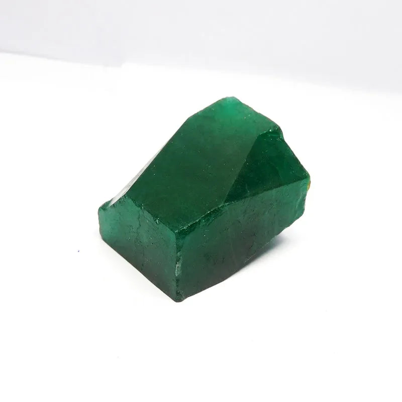 Uncut Colombian Emerald 331.10 Ct natural green emerald