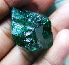 Natural Green Emerald Rough High-Quality 50 Carat Huge Certified Green Emerald Raw Rough New Year and Winter Sale