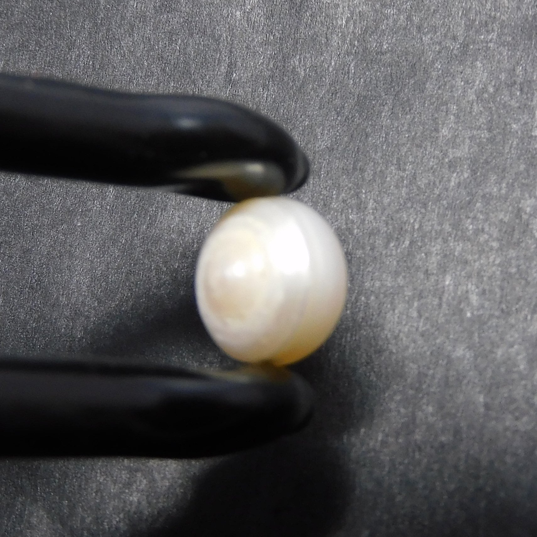 TOP QUALITY Beautiful Japanese Akoya White 3.05 Carat White Round Cut Certified Natural Loose Gemstone , Half Full Undrilled For Akoya Pearl Earrings , Pearl Jwelery