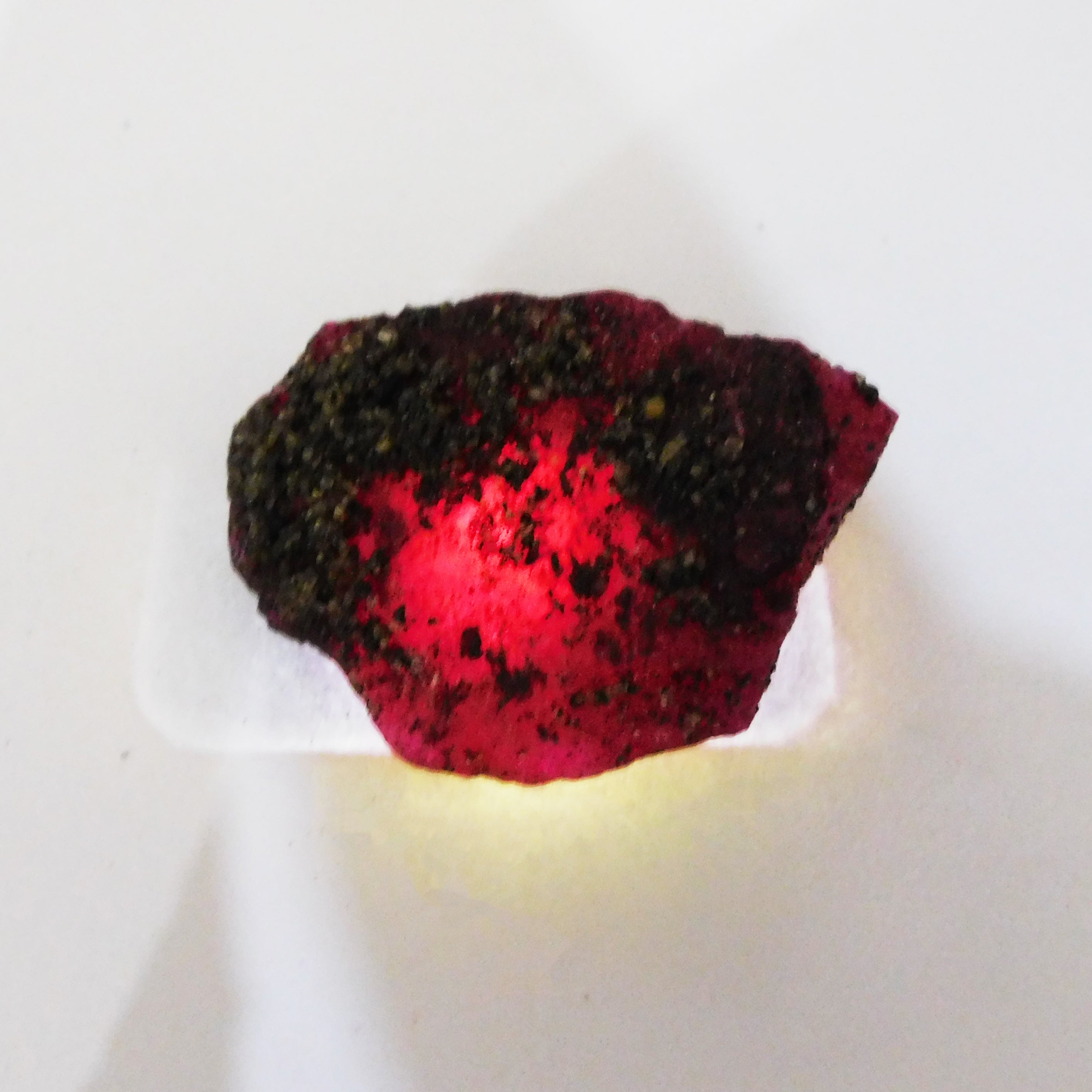 Metaphysical Healing Crystal Rough 137.50 Carat Natural Red Rough Certified Uncut Raw Loose Gemstone | Best Price | Uncut Raw Rough