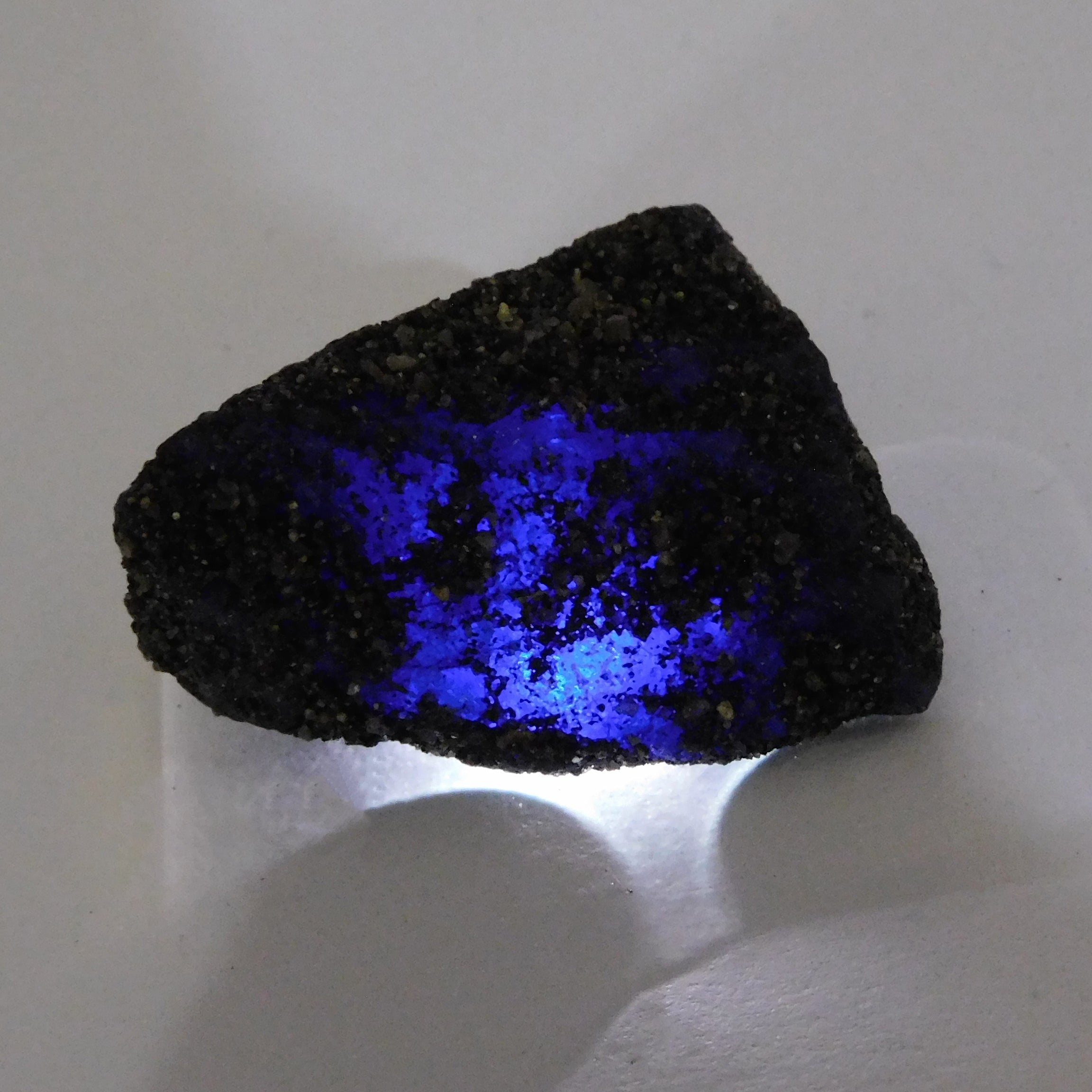 Best Price On Tanzanite !!! 107.00 Carat Uncut Blue Natural Huge Cut Rough CERTIFIED Loose Gemstone | Free Shipping & Gift