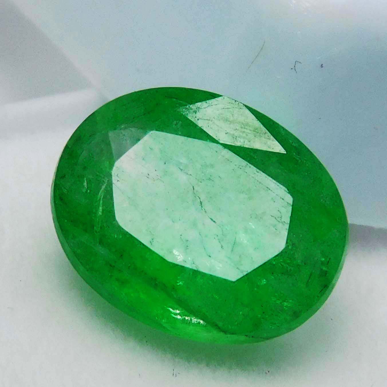 Fine Oval Cut CERTIFIED 7.21 Ct Natural Emerald Colombian Green Loose Gemstone