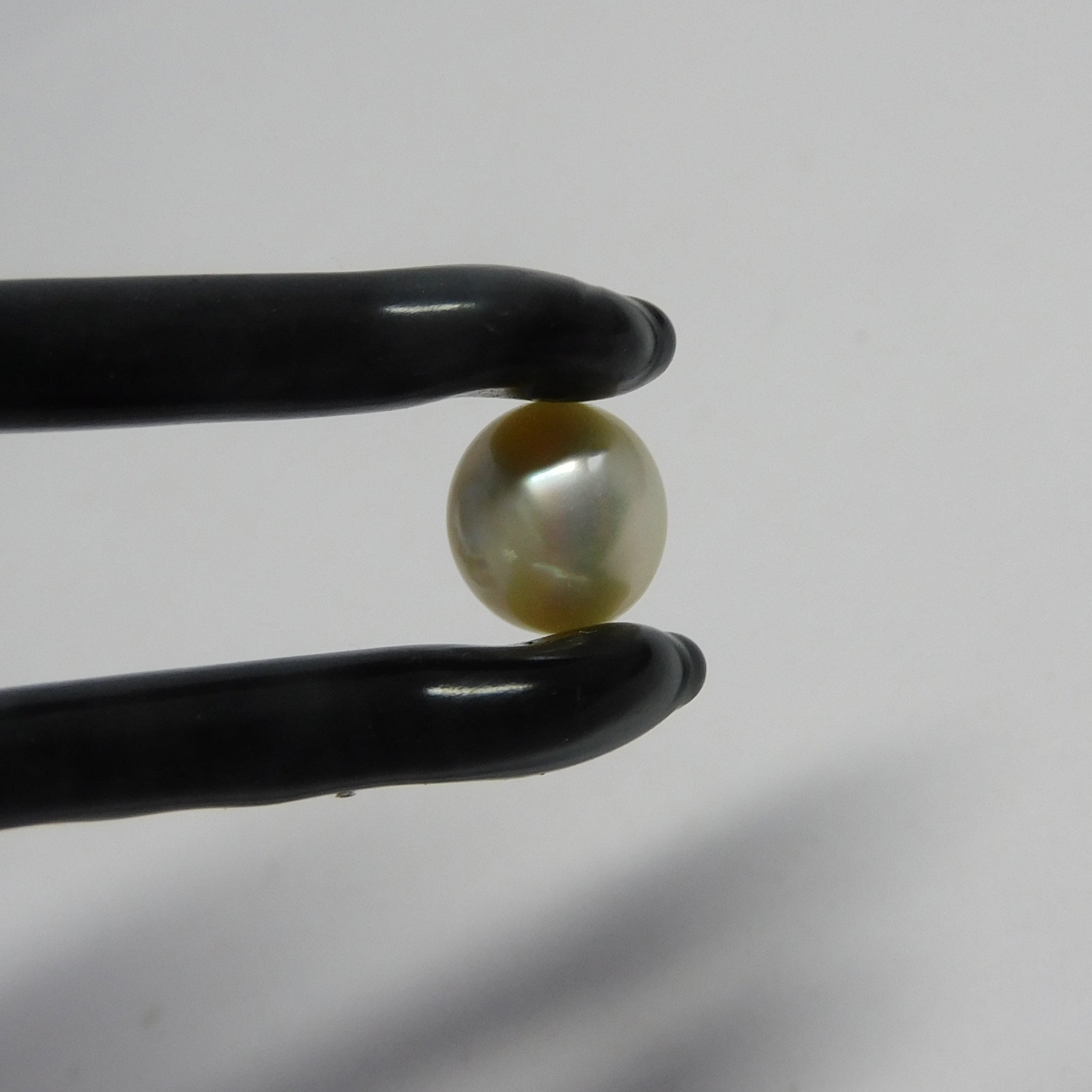 Beautiful Ring Size Pearl 3.40 Carat Round Shape Certified Natural SEA White Pearl Loose Gemstone | Have It | On Best Price