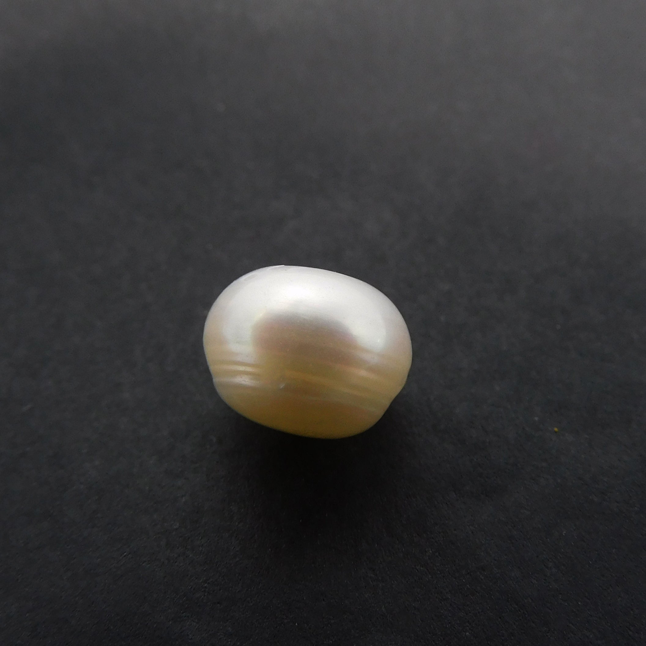 Jwelery Making Gem | Free Delivery Free Gift | 2.45 Carat Natural SEA White Color Pearl Loose Gemstone , Best Offer