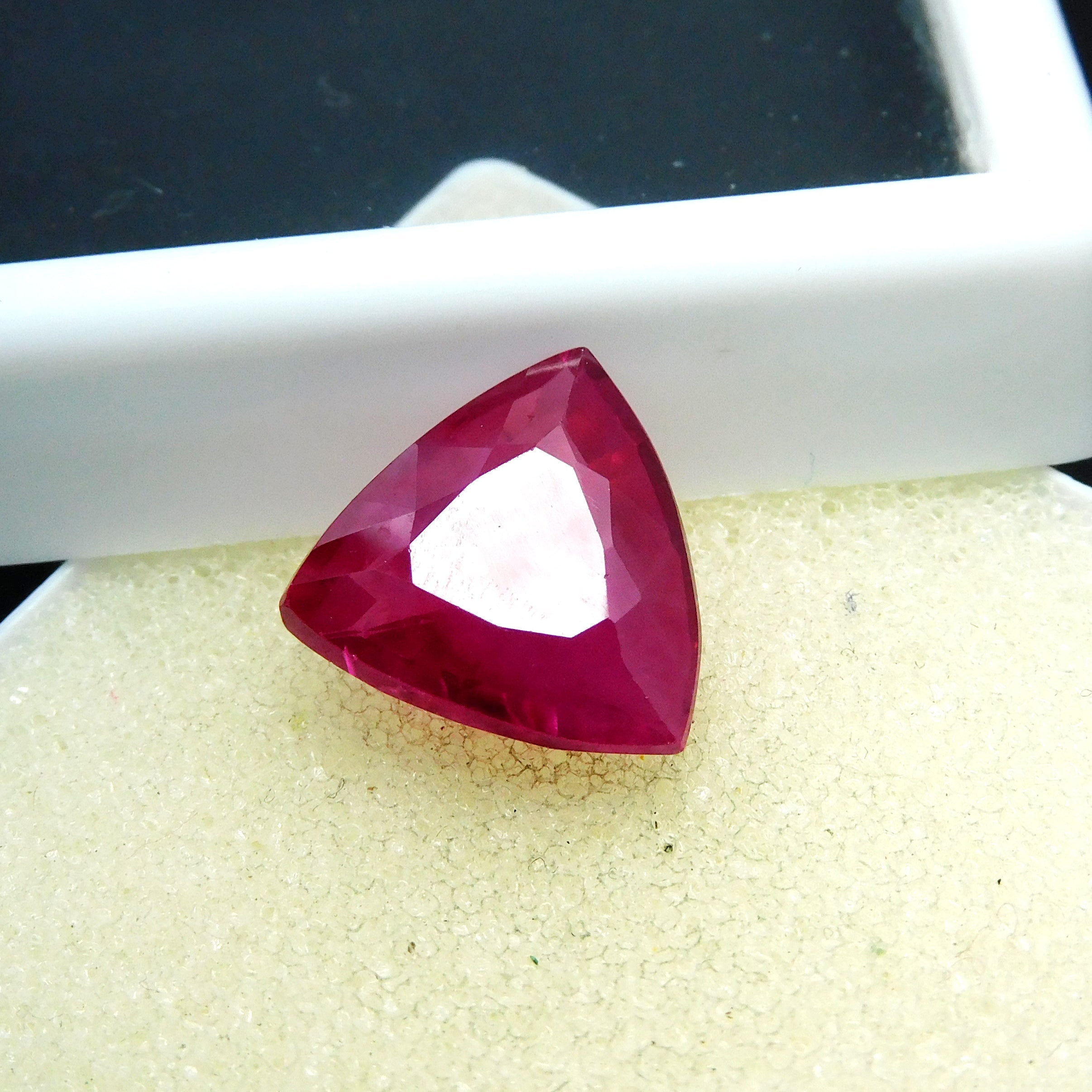 Stunning Natural Pink Ruby 6.90 Carat Trillion Cut Ring Making Loose Gemstone CERTIFIED