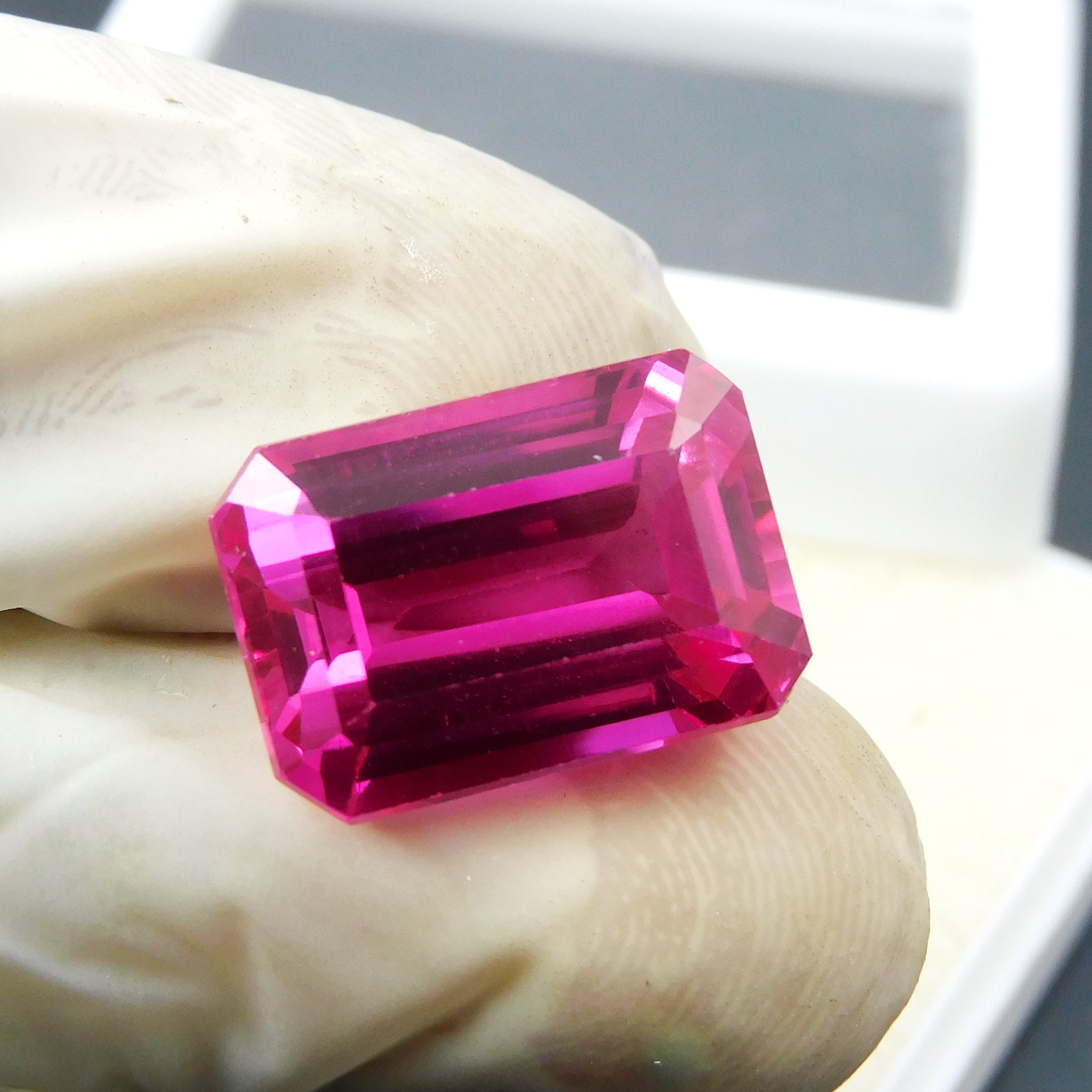 Pinkies Ruby Form Mozambique 17.55 Carat Natural Ruby Emerald Cut Loose Gemstone CERTIFIED Pink Ruby