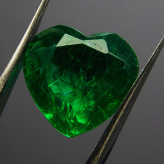 Heart Cut CERTIFIED 10 Ct Natural  Green Colombian Emerald Loose Gemstone