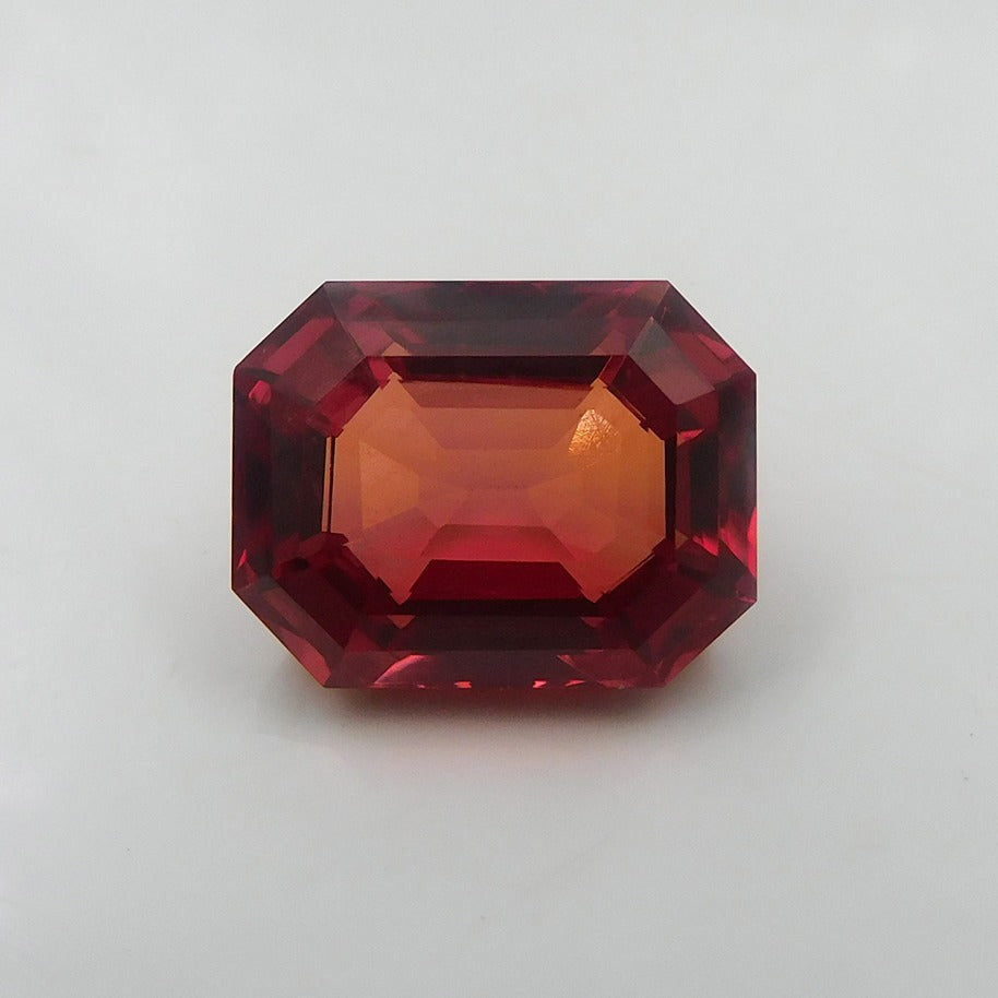 AAA Amazing Quality 9.56 Carat Ceylon Orange Sapphire Emerald Shape Loose Emerald Cut Gemstone Cut For Making Ravishing Jewellery 13x10 MM