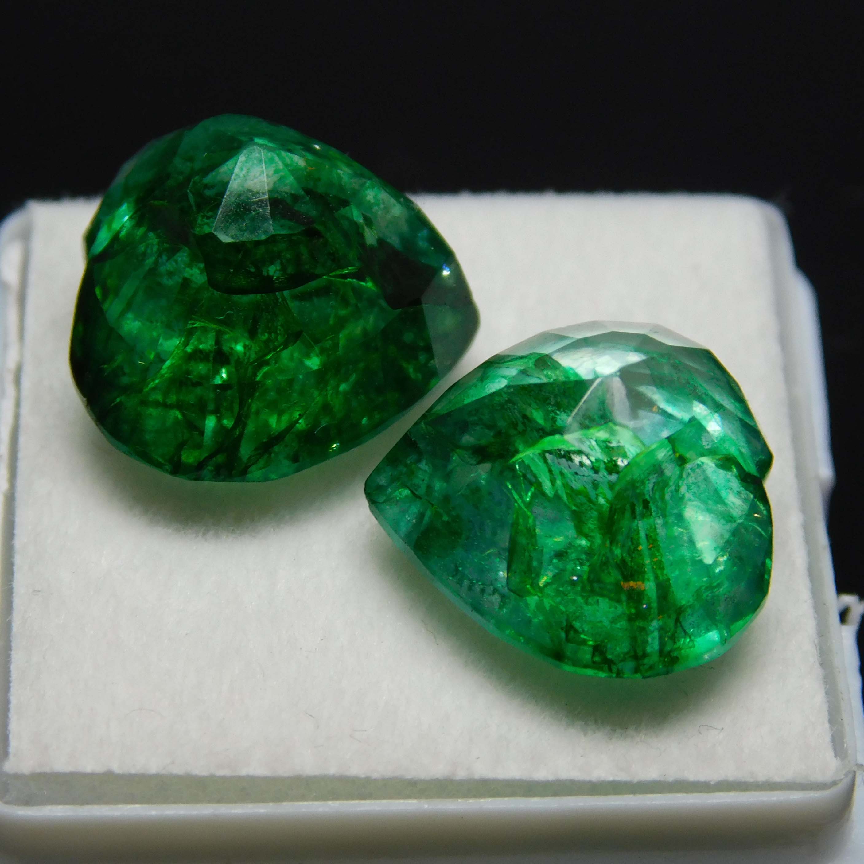 Green Emerald 20.52 Ct Colombian CERTIFIED Natural Heart Cut Rare Loose Gemstone