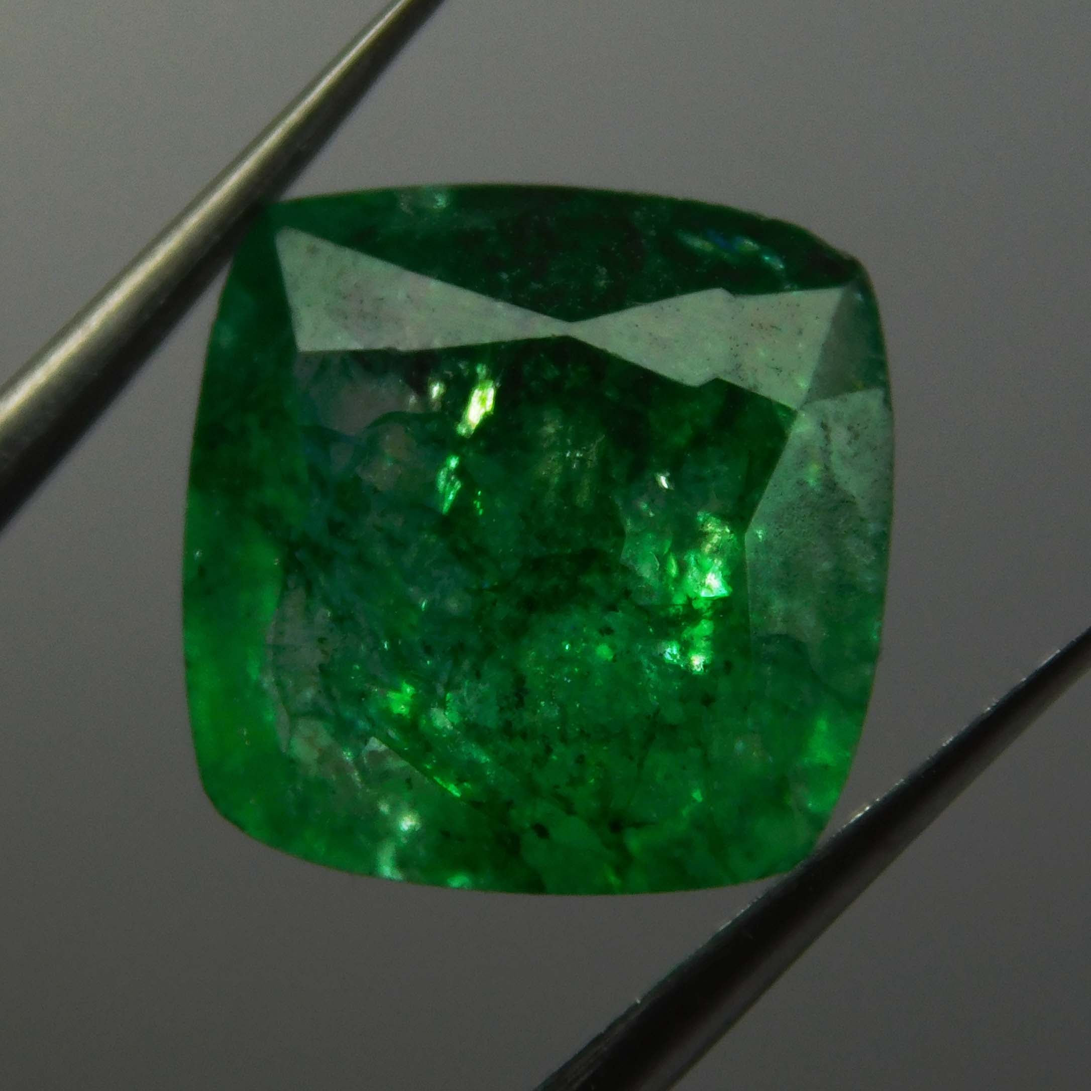 7.25 Ct Green CERTIFIED Loose Gemstone Natural Emerald Square Cushion Cut